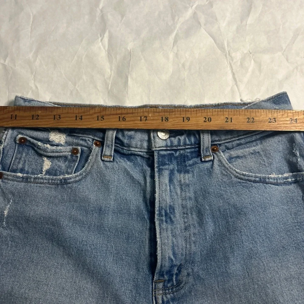 Abercrombie‎ & Fitch The Mom Short High Rise Distressed Denim Jean Shorts
